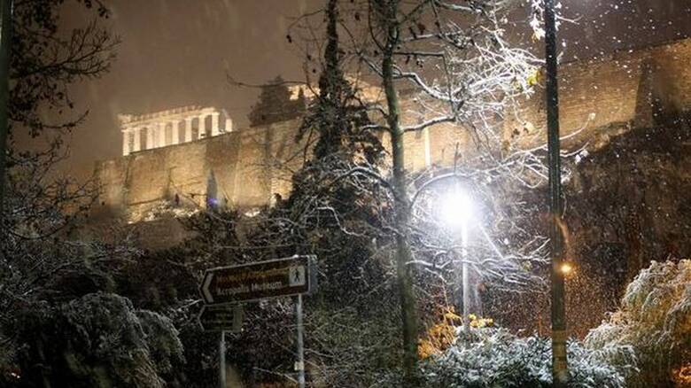 Αποτέλεσμα εικόνας για κακοκαιρία Μήδεια Αθήνα χιόνι