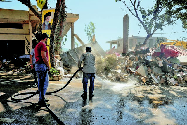 Συνεχιζόμενη σύγκρουση Ισραήλ και Χεζμπολάχ με τον κίνδυνο περιφερειακού πολέμου να αυξάνεται