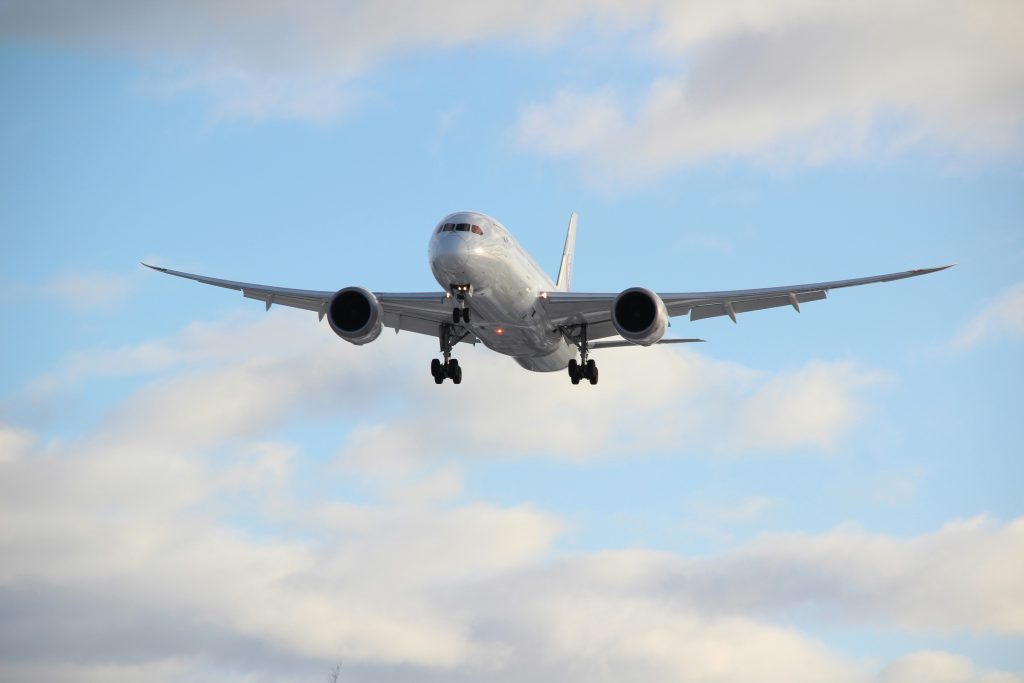 Αναστάτωση σε πτήση της American Airlines λόγω προβλήματος συντήρησης